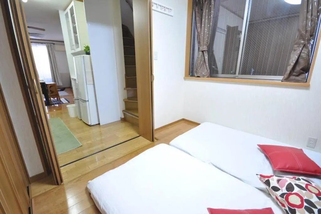 Casa vacanze 2S Jr Yamanote Komagome, 3 Storey 101Sq 4Br, Freepark Tokyo Giappone
