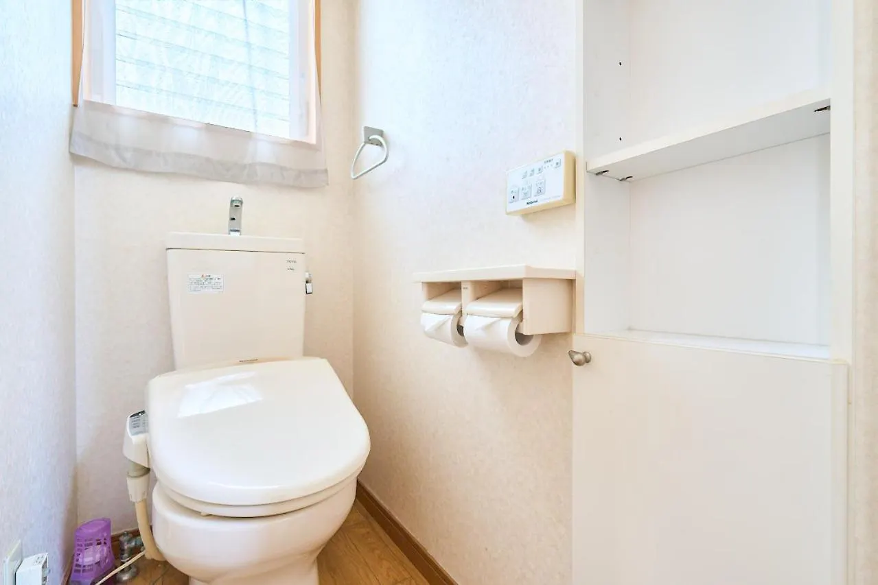2S Jr Yamanote Komagome, 3 Storey 101Sq 4Br, Freepark Tokyo Casa vacanze