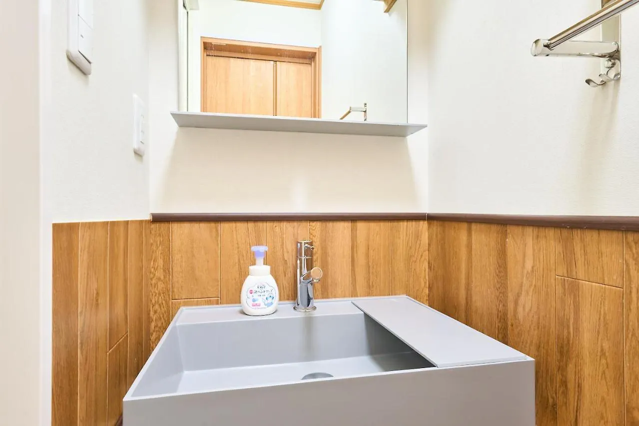 2S Jr Yamanote Komagome, 3 Storey 101Sq 4Br, Freepark Tokyo Giappone