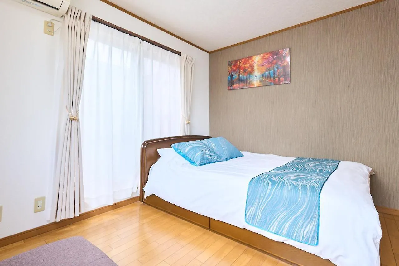 2S Jr Yamanote Komagome, 3 Storey 101Sq 4Br, Freepark Tokyo 0*,