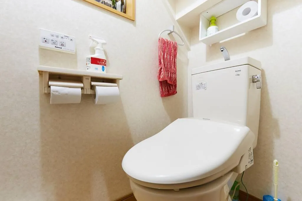 2S Jr Yamanote Komagome, 3 Storey 101Sq 4Br, Freepark Tokyo