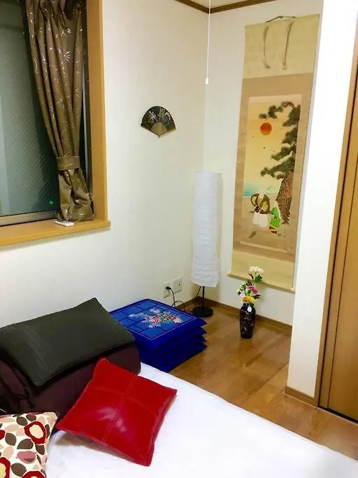 2S Jr Yamanote Komagome, 3 Storey 101Sq 4Br, Freepark Tokyo